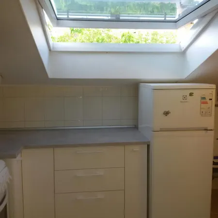 Mansarda Luminosissima Vicino Al Mare Apartament